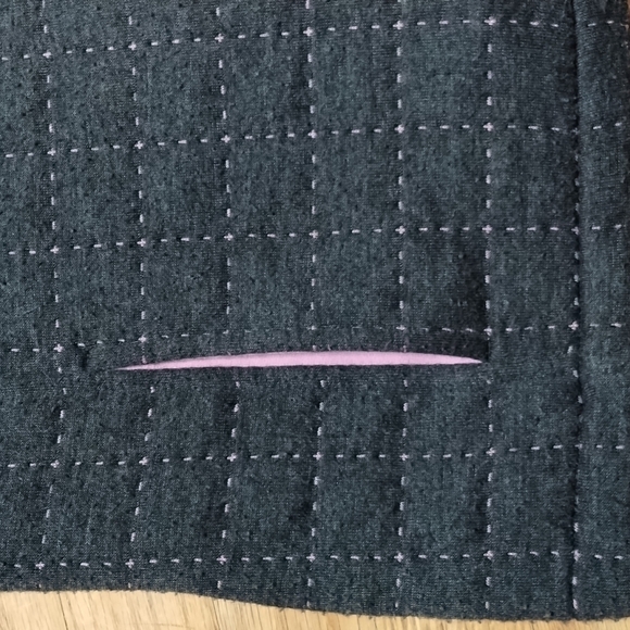 Blast lightweight vest cotton blend Sz L unique cross stitching - Picture 2 of 11